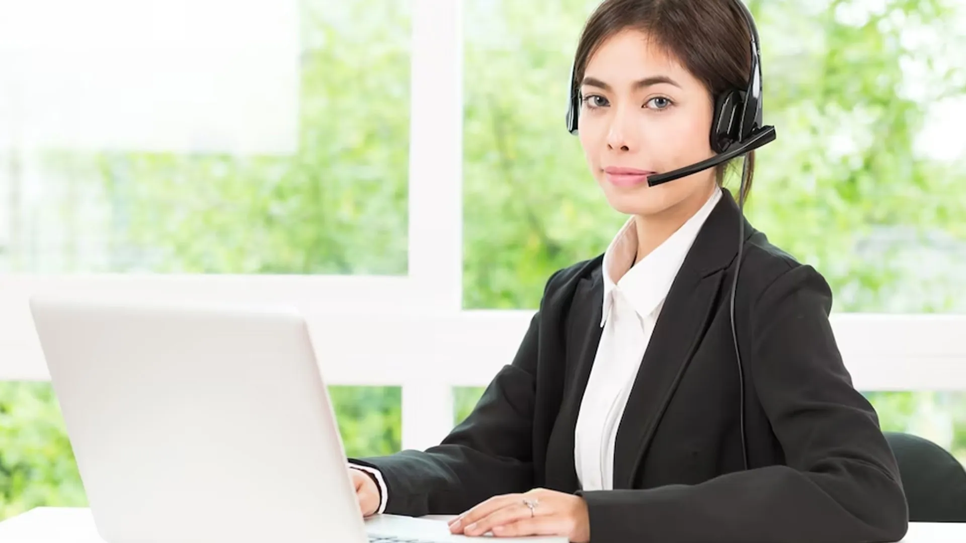 Nhân viên hỗ trợ khách hàng 58win1